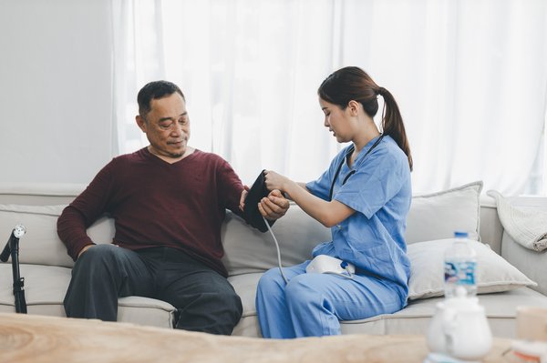 Services d'infirmière à domicile en belgique pour votre santé optimale